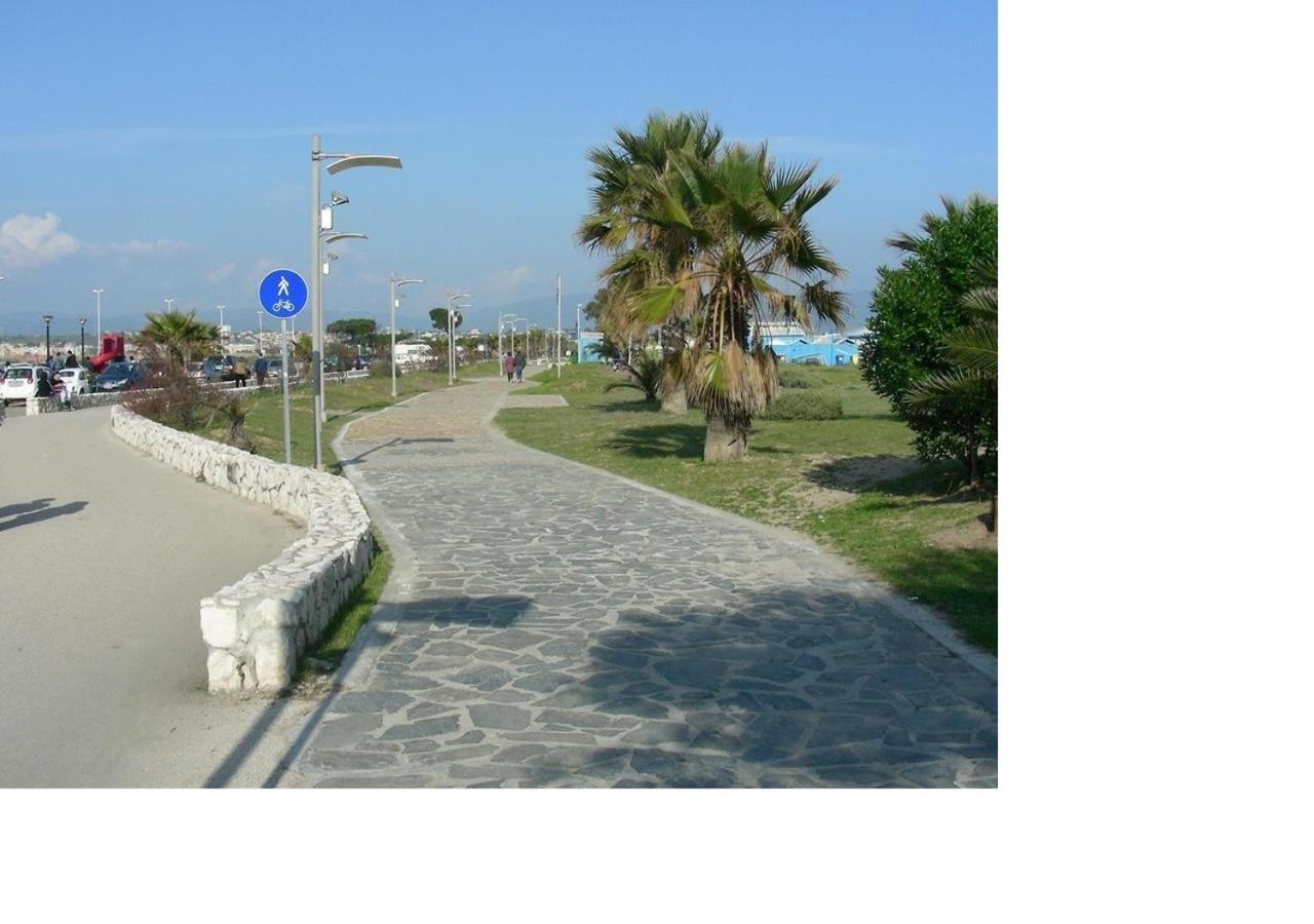 Sardinia Holidays - Domus Patrizia Quartu SantʼElena Exterior foto